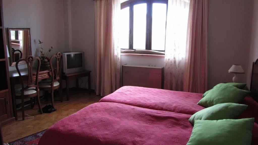 Casa Deixa-O-Resto Guesthouse Santo André Kültér fotó