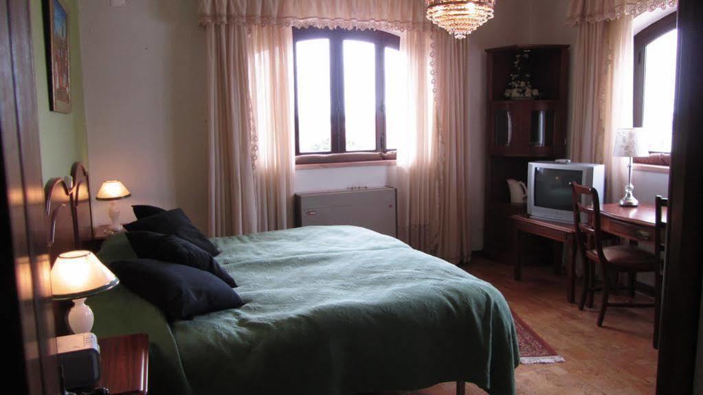 Casa Deixa-O-Resto Guesthouse Santo André Kültér fotó